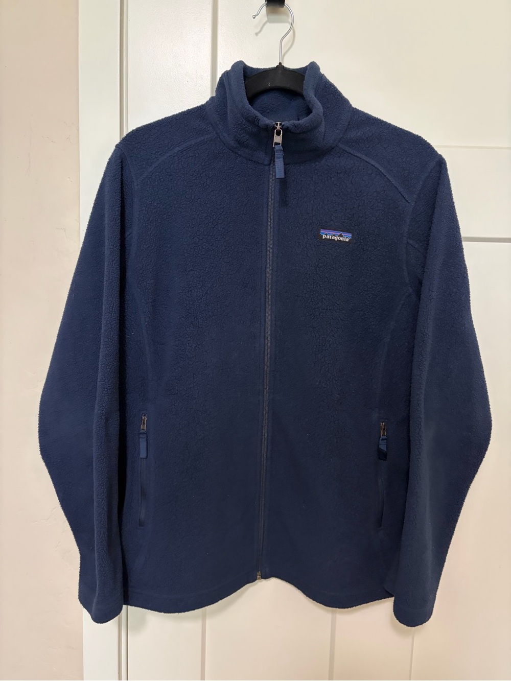 Patagonia Women's Classic Synchilla Jacket, Navy Blue, Size L